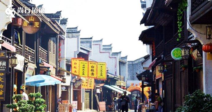 逃出郊外露营地